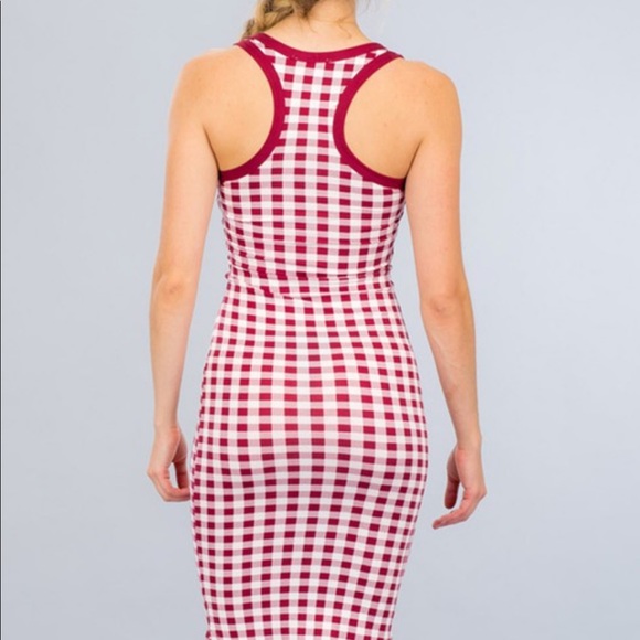 Back to the basics dress - Picture 4 of 6